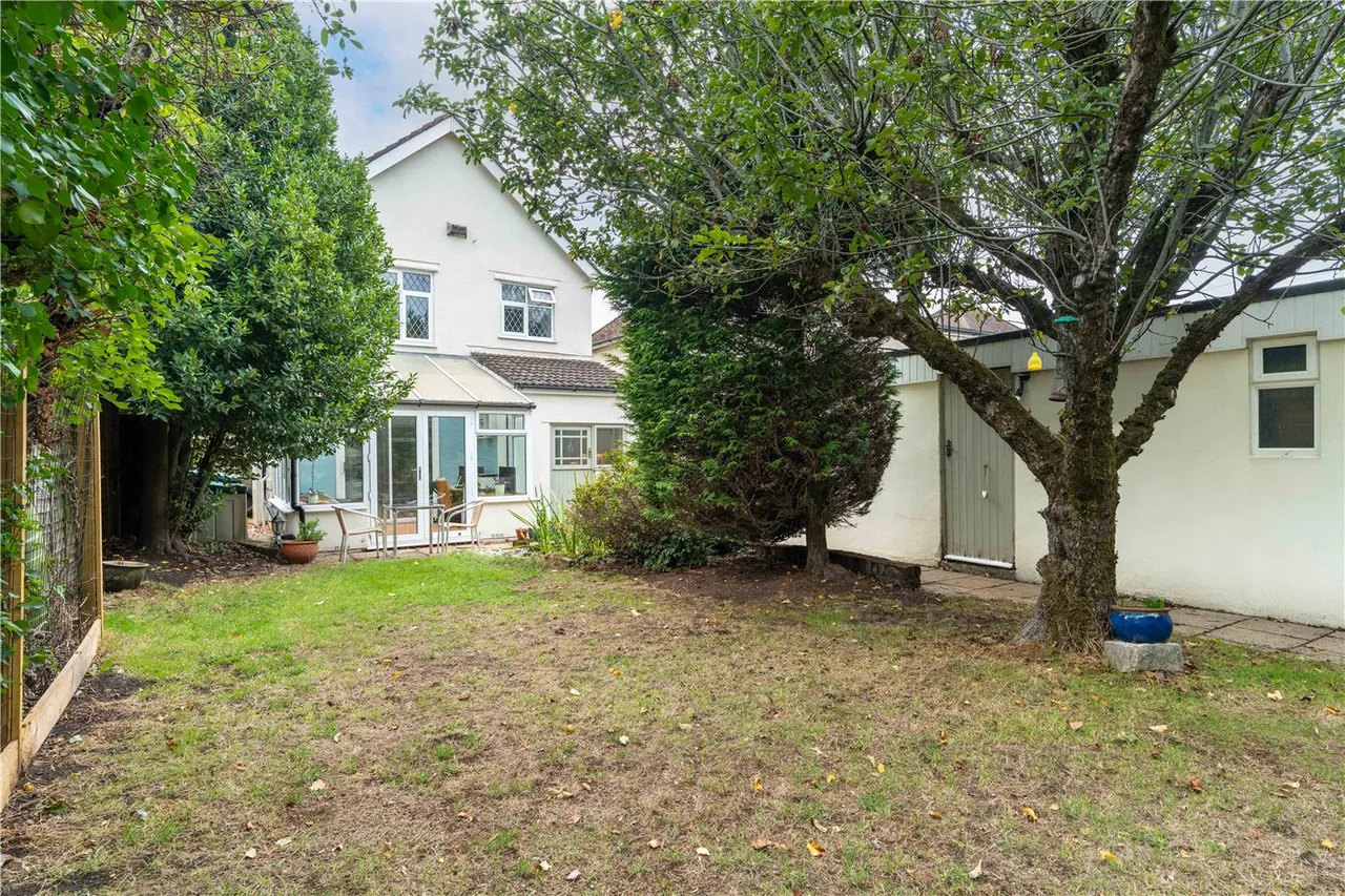 Magna Road, Bearwood, BH11, photo 20