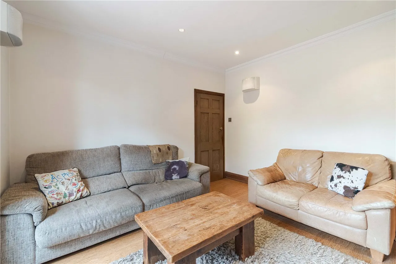 Magna Road, Bearwood, BH11, photo 11