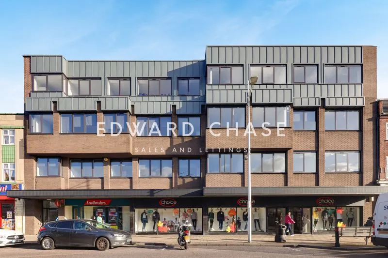 High Street, Ilford, IG6, photo 12