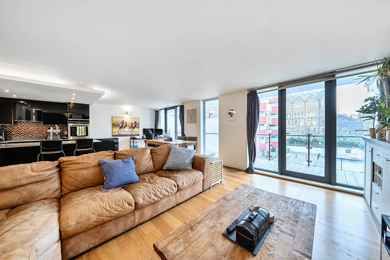 2 bed flat for sale — Ink Building, Barlby Road, London, W10