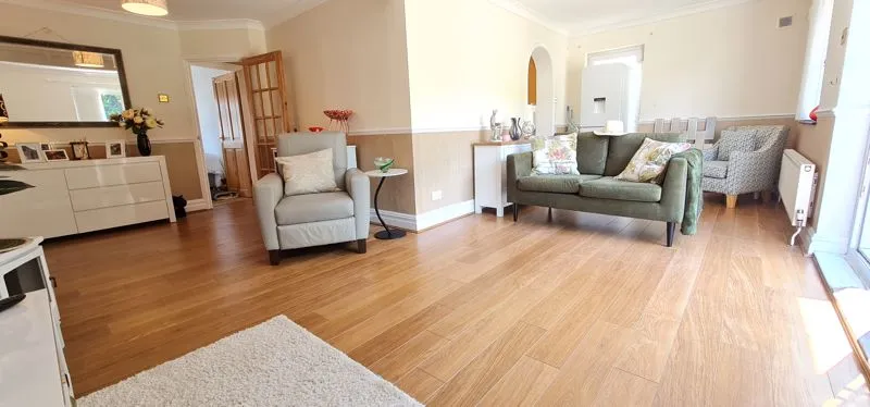 Purleigh Road, Rayleigh, Essex, SS6 9AN, photo 6