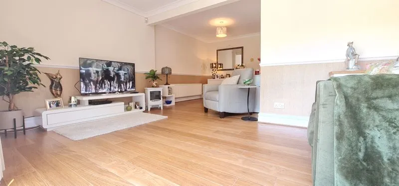 Purleigh Road, Rayleigh, Essex, SS6 9AN, photo 7