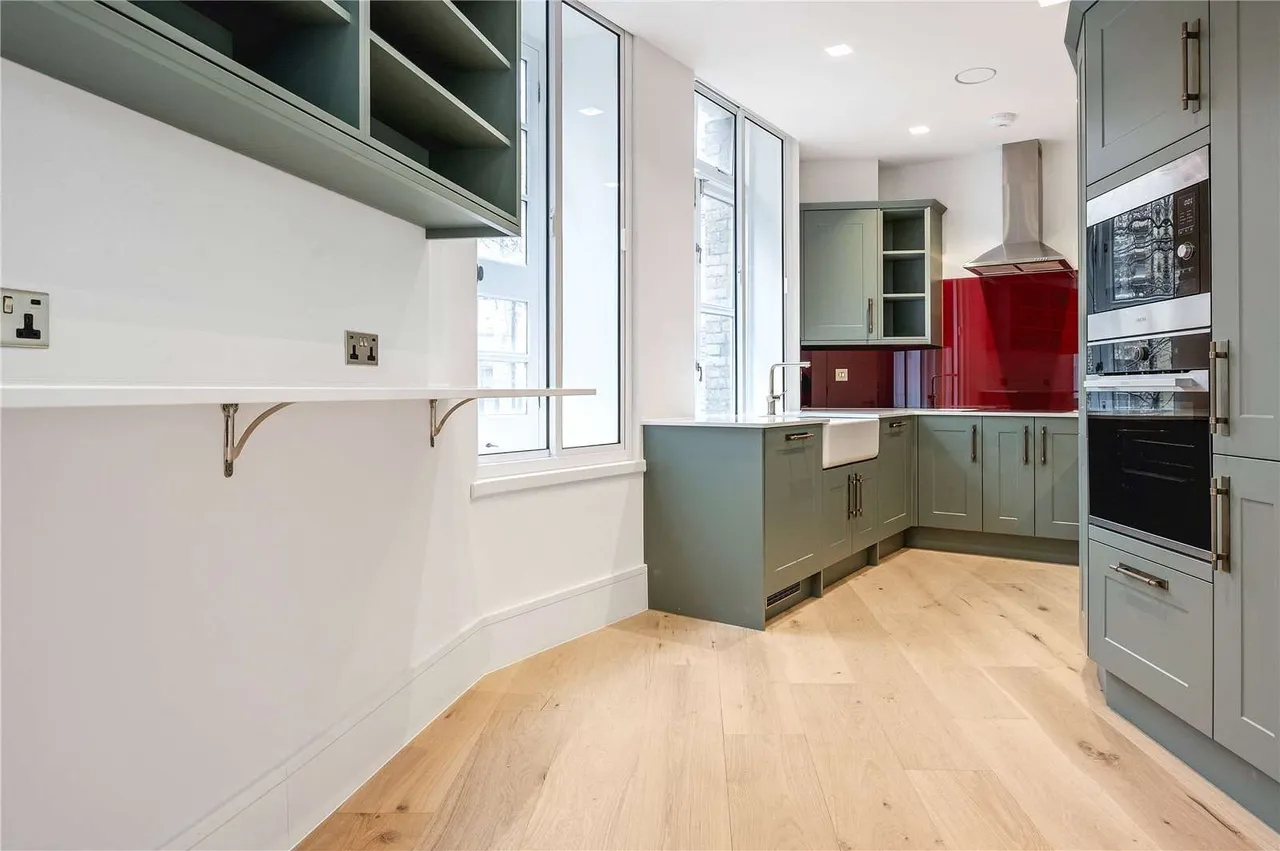 Cowcross Street, London, EC1M 6DR, photo 10