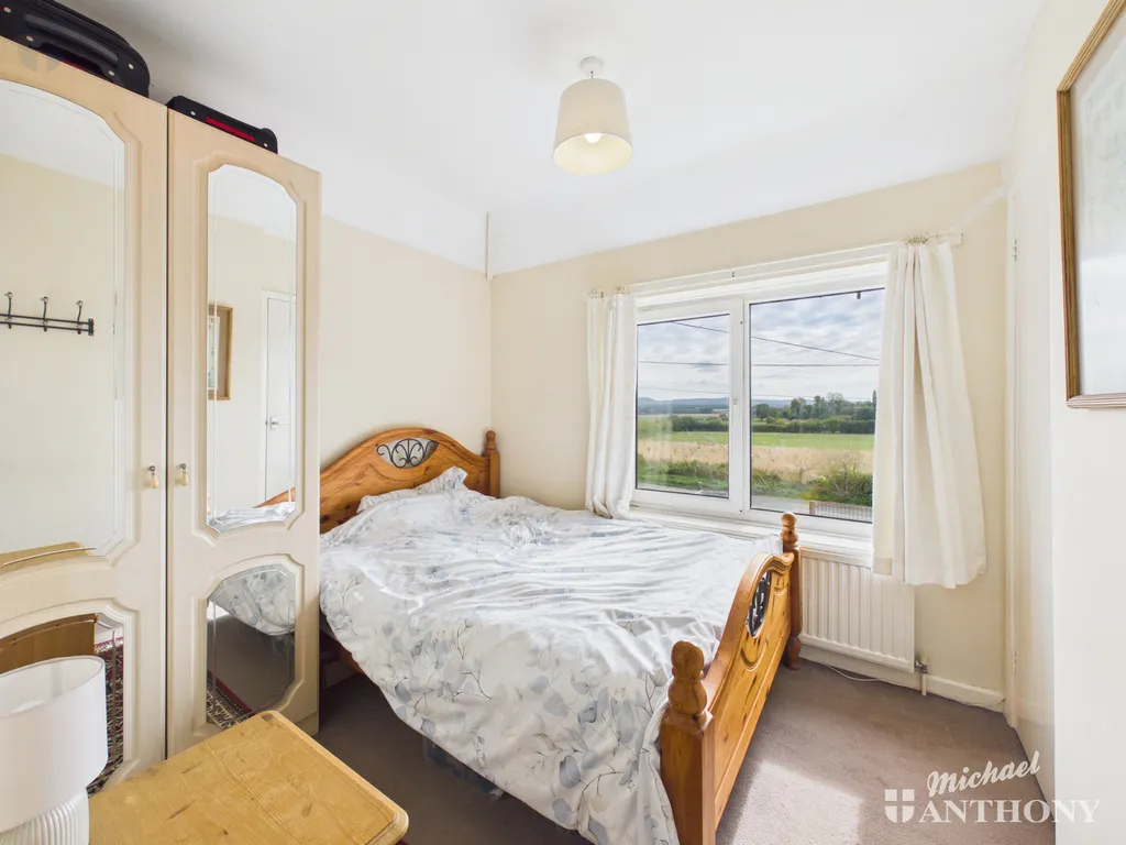 Upton Road, Upton, HP17, photo 7