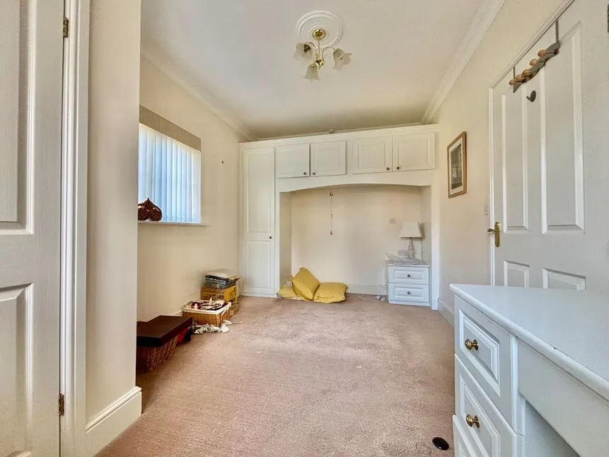Coopers Lane, Evesham, WR11, photo 5
