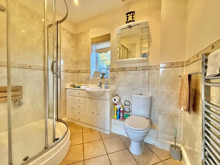 Coopers Lane, Evesham, WR11, photo 4