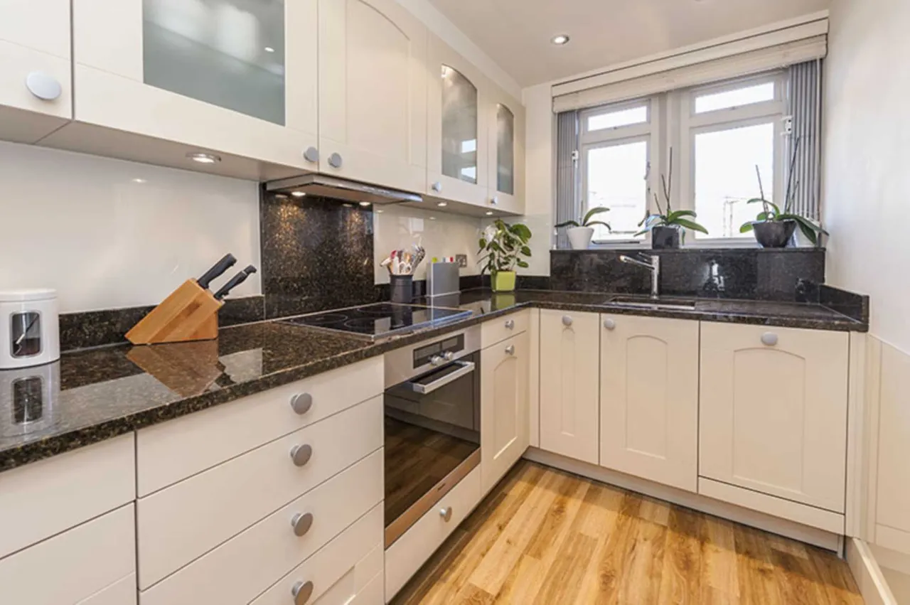 Cadogan Place, London, SW1X 9SA, photo 3