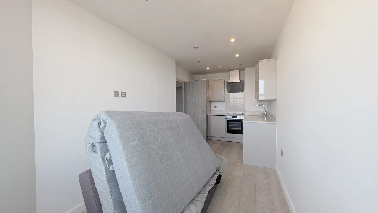 Northolt Road, Harrow, HA2, photo 2