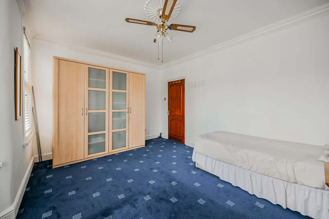 London, E17, photo 12