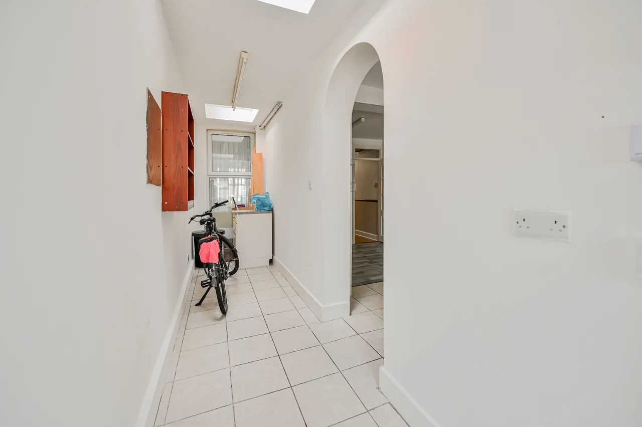 London, E17, photo 14