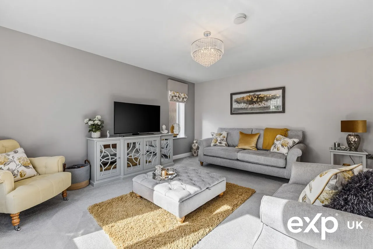 Sylvester Court, Edwinstowe, photo 8