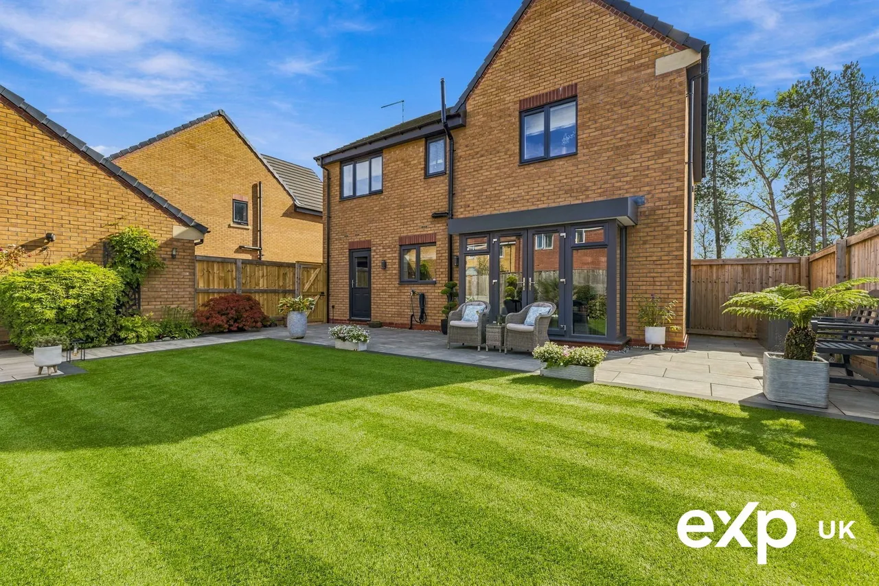 Sylvester Court, Edwinstowe, photo 4