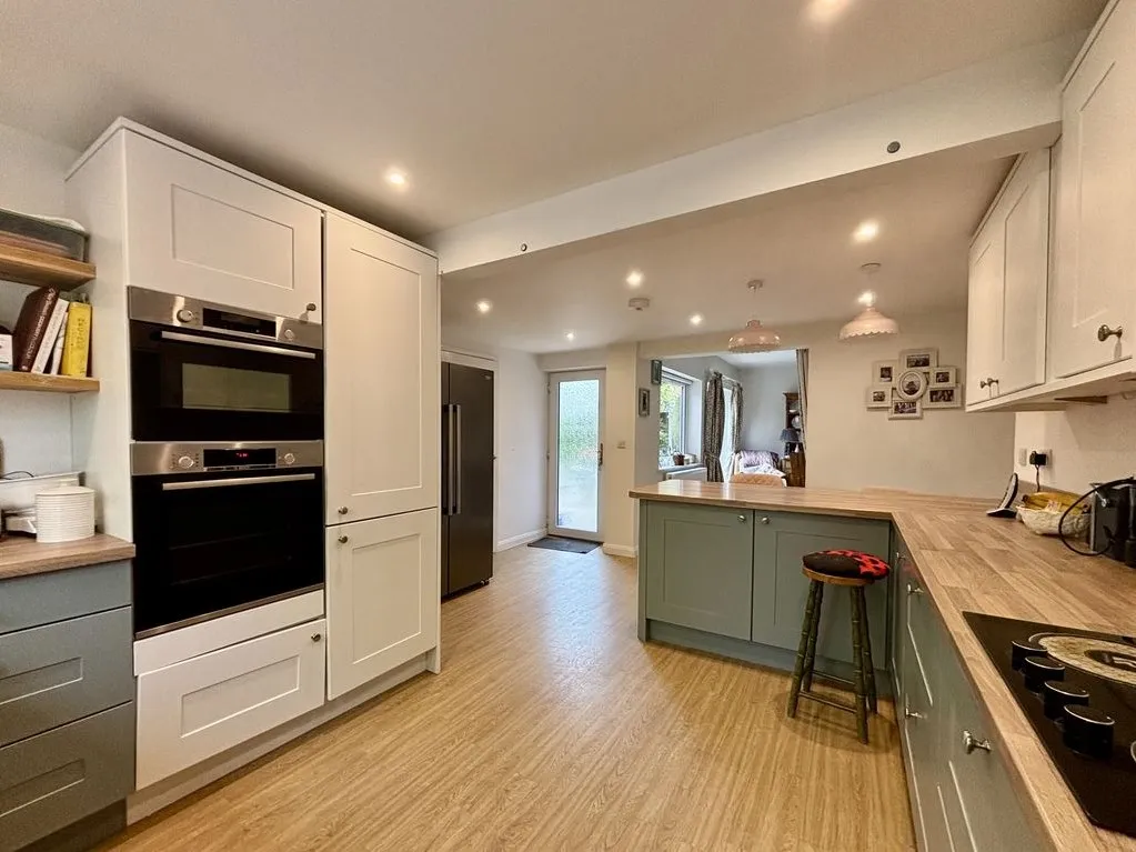 1 Forester Avenue, Much Wenlock, Shropshire TF13 6EU, photo 12