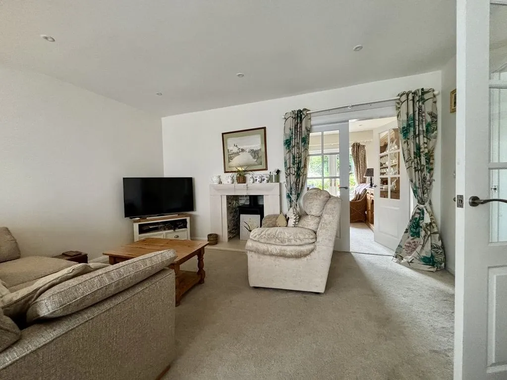 1 Forester Avenue, Much Wenlock, Shropshire TF13 6EU, photo 6