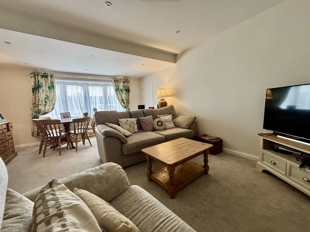 1 Forester Avenue, Much Wenlock, Shropshire TF13 6EU, photo 5