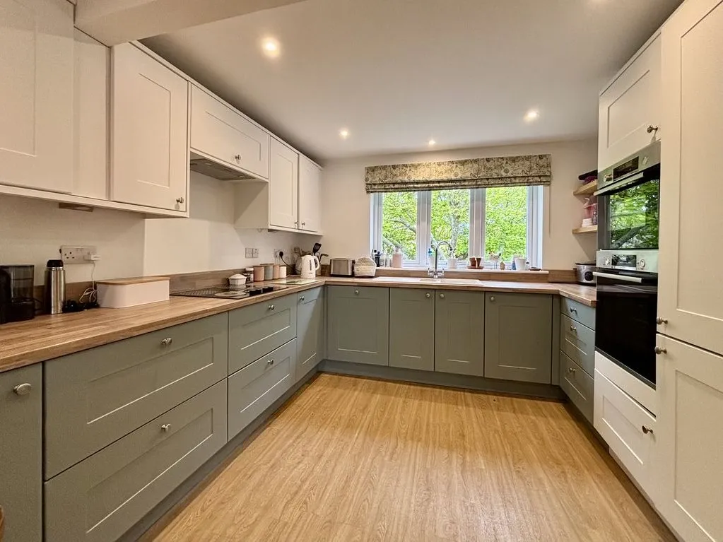 1 Forester Avenue, Much Wenlock, Shropshire TF13 6EU, photo 13