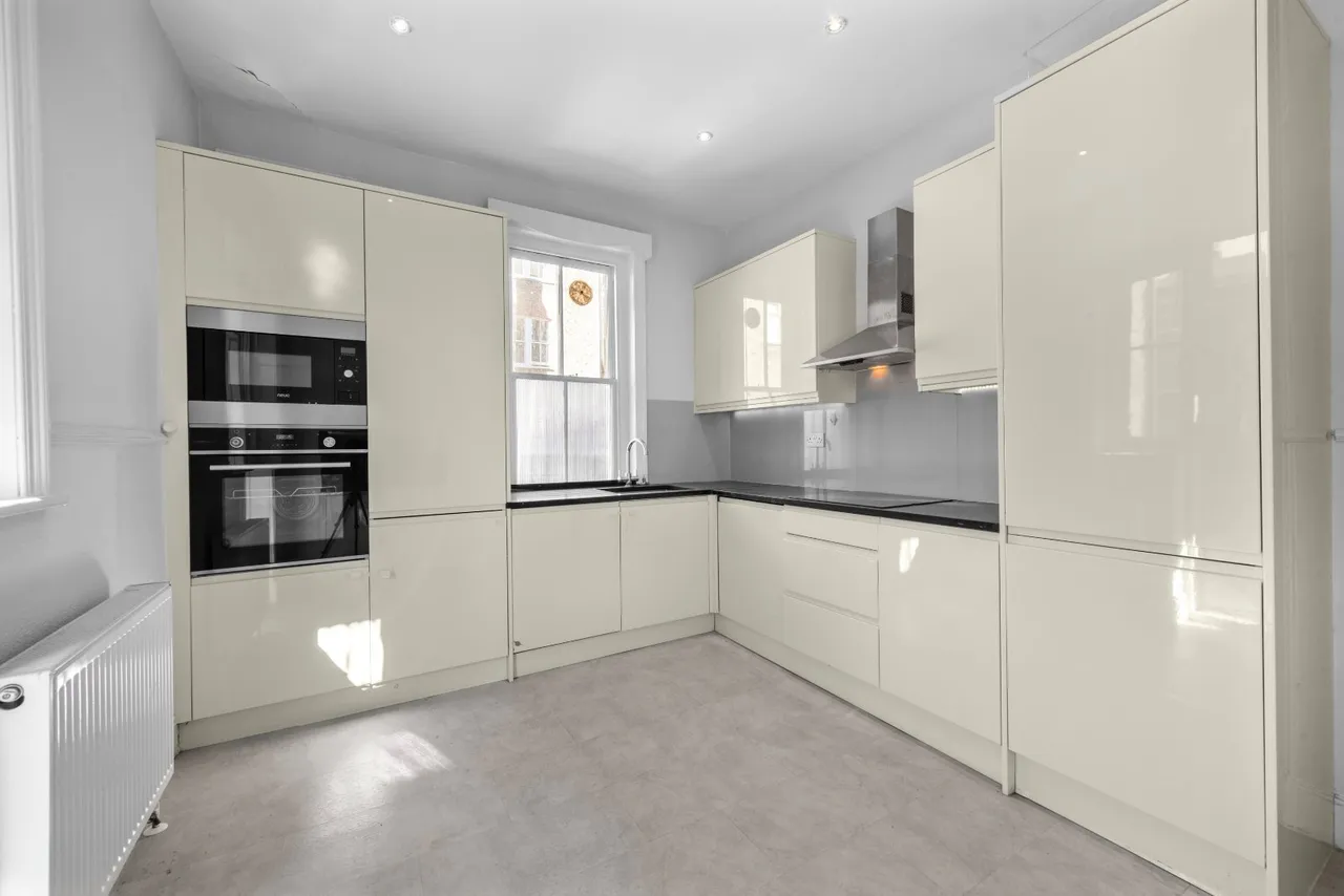 Biddulph Road, London, W9, photo 10