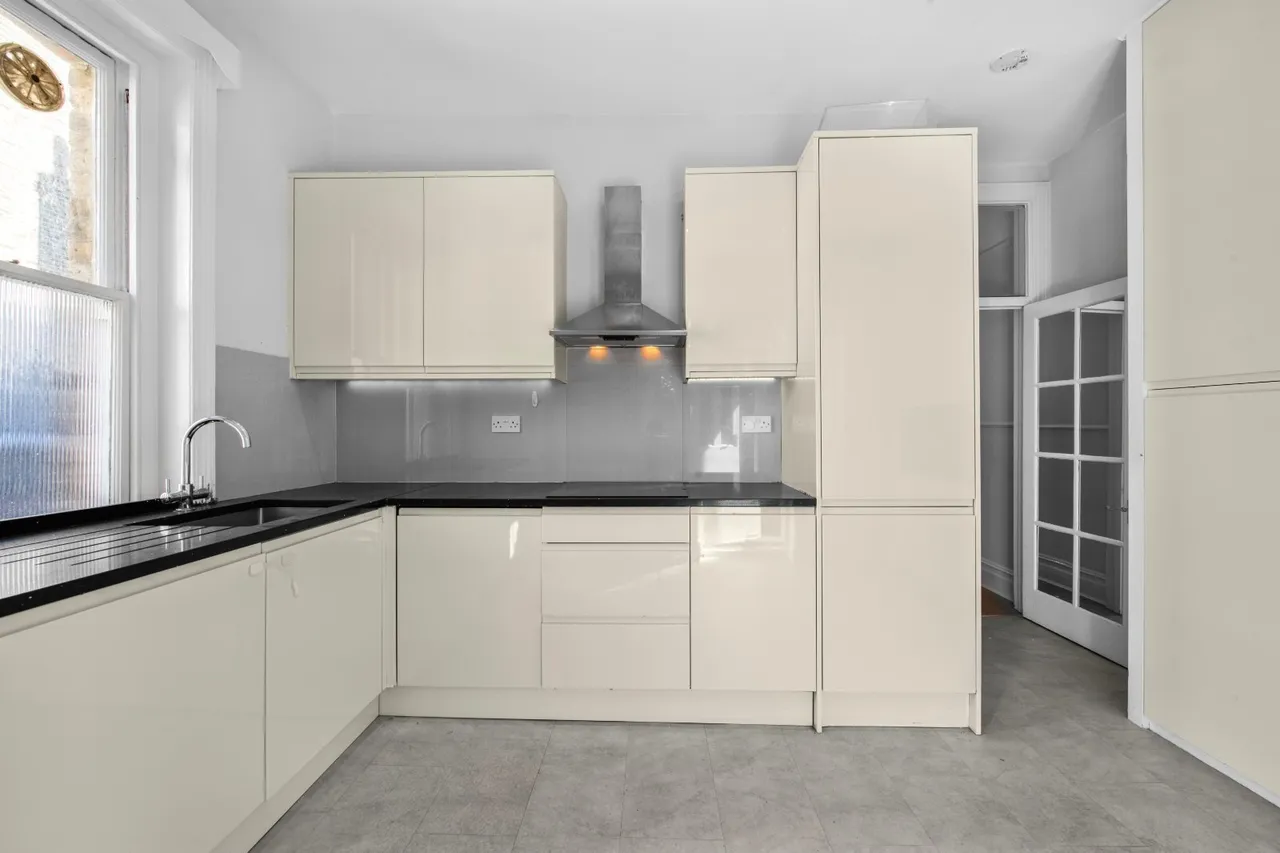Biddulph Road, London, W9, photo 17