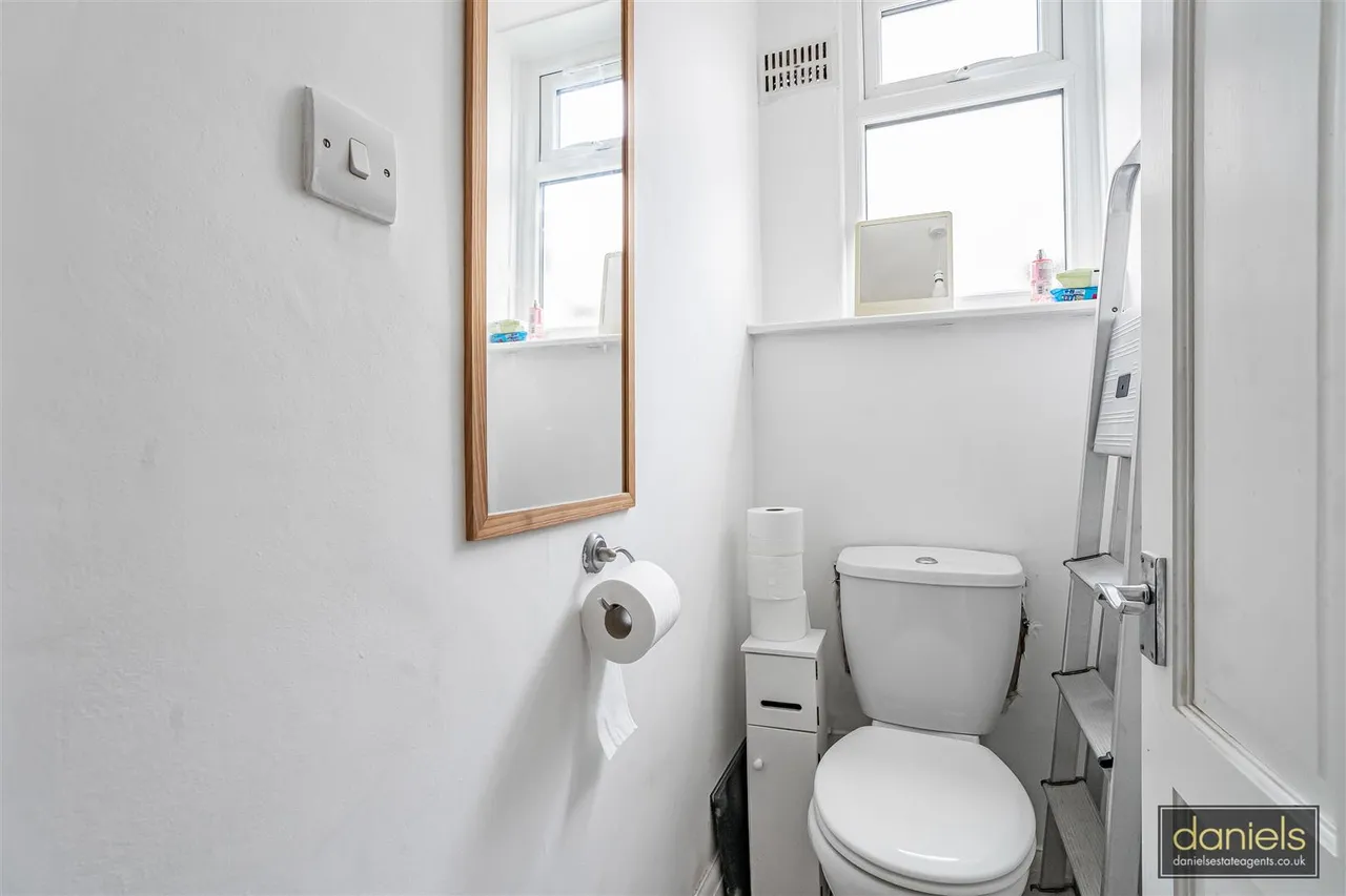 Beaumont Avenue, Wembley, HA0, photo 9