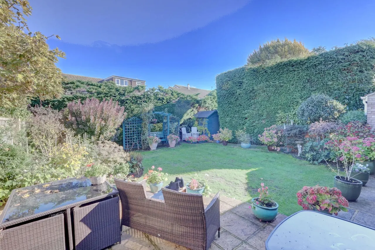 Oakley Lane, Chinnor, OX39, photo 4