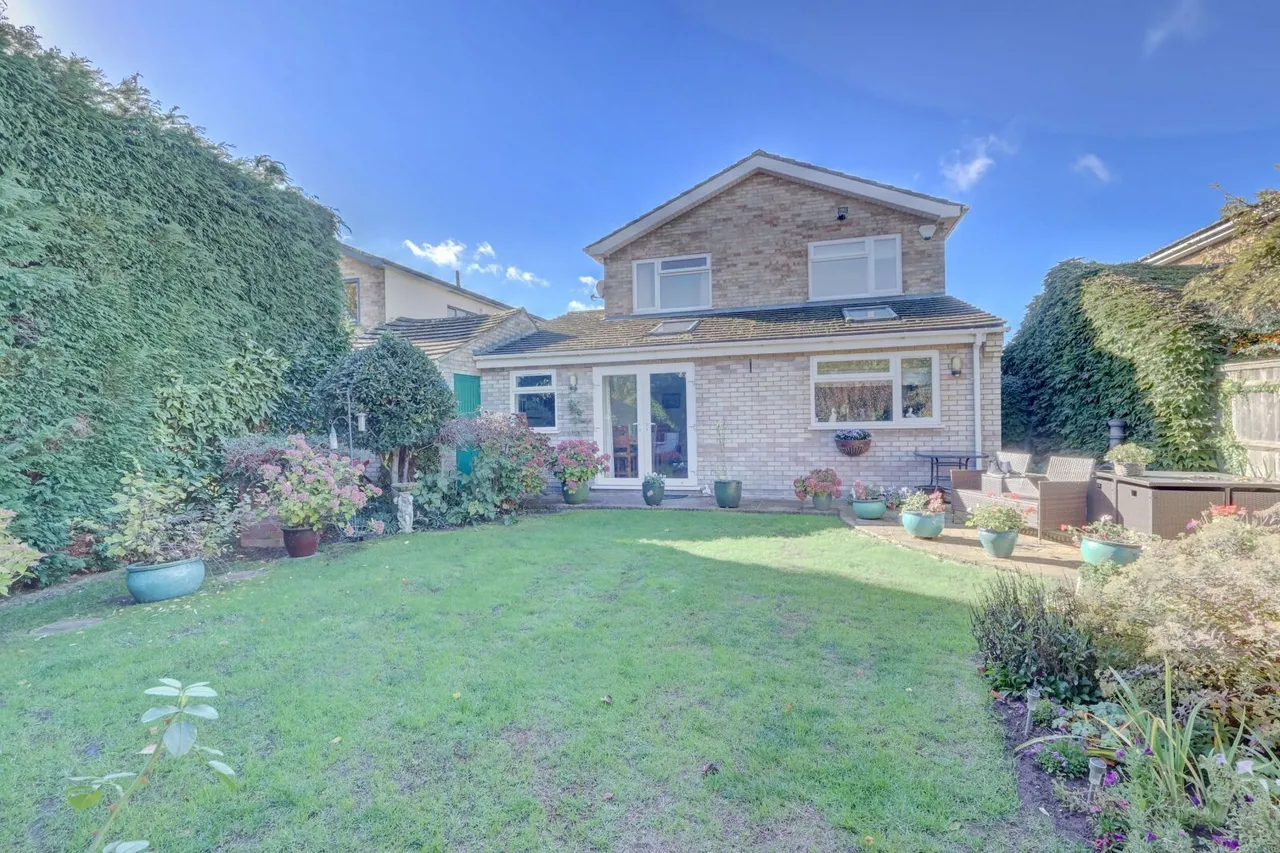 Oakley Lane, Chinnor, OX39, photo 18
