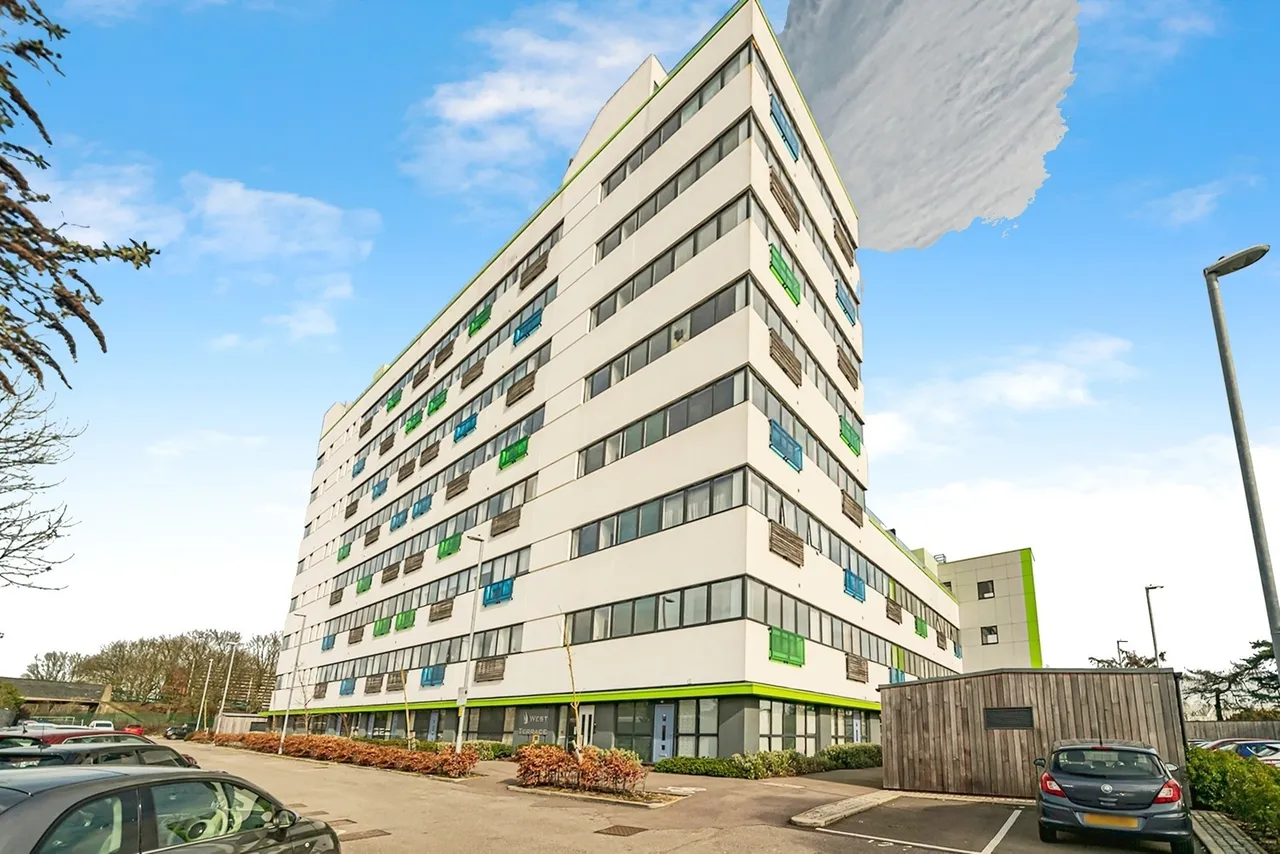 2 bed flat for sale — Kings Road, Stevenage, Hertfordshire, SG1