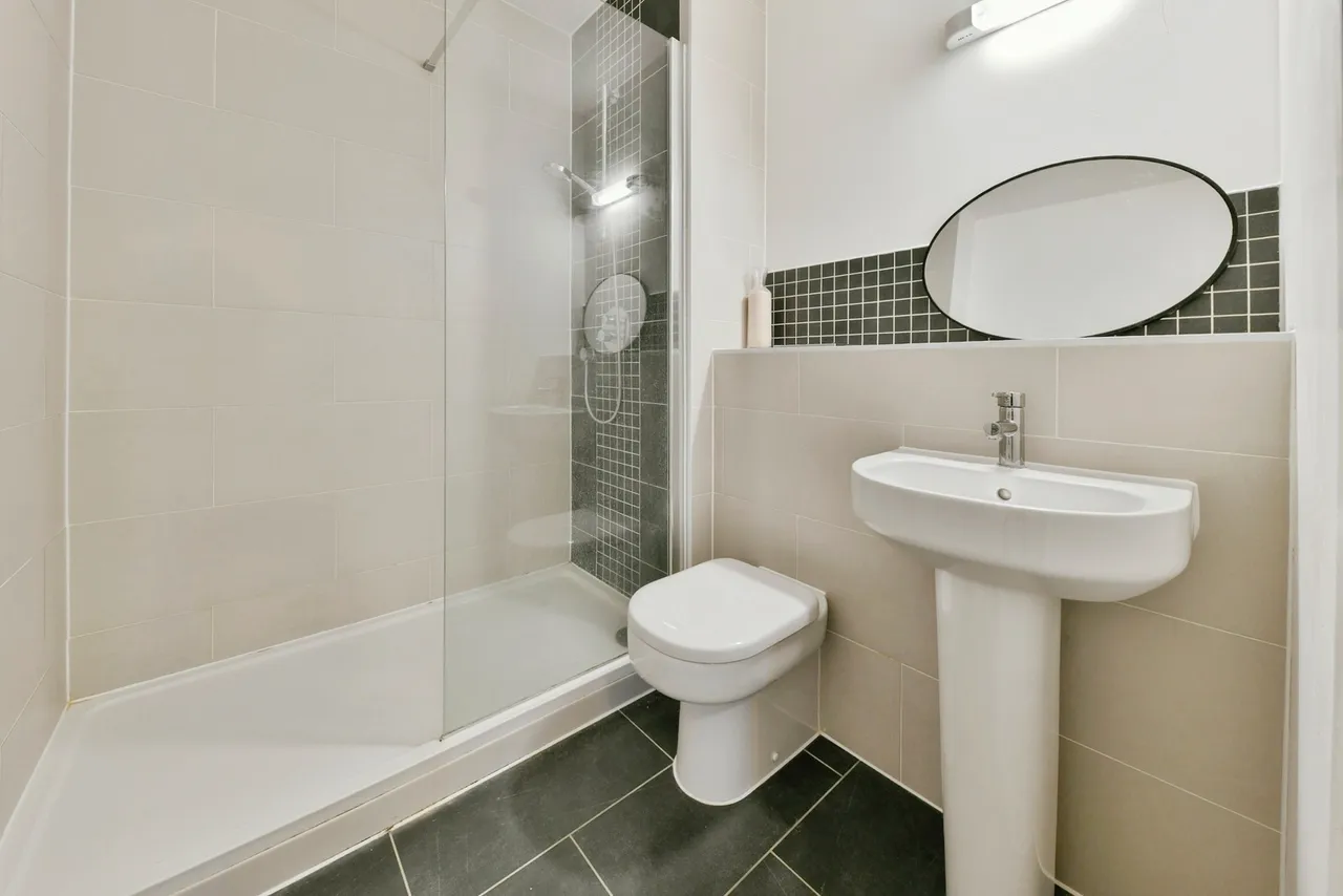 Kings Road, Stevenage, Hertfordshire, SG1, photo 11