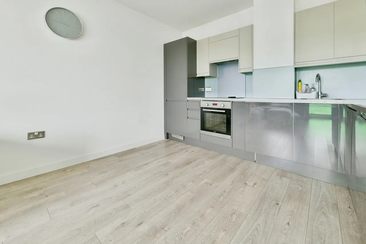 Kings Road, Stevenage, Hertfordshire, SG1, photo 6