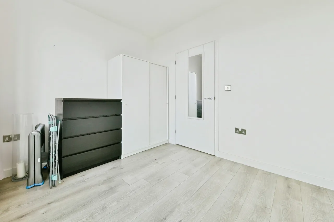 Kings Road, Stevenage, Hertfordshire, SG1, photo 13
