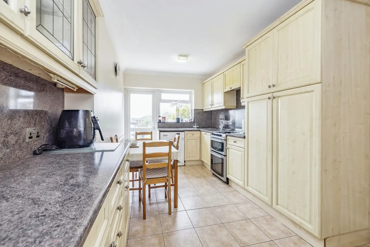 Long Elmes, Harrow, HA3, photo 4