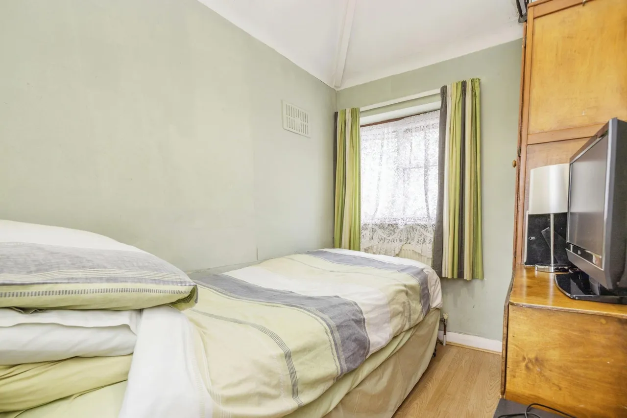 Long Elmes, Harrow, HA3, photo 7