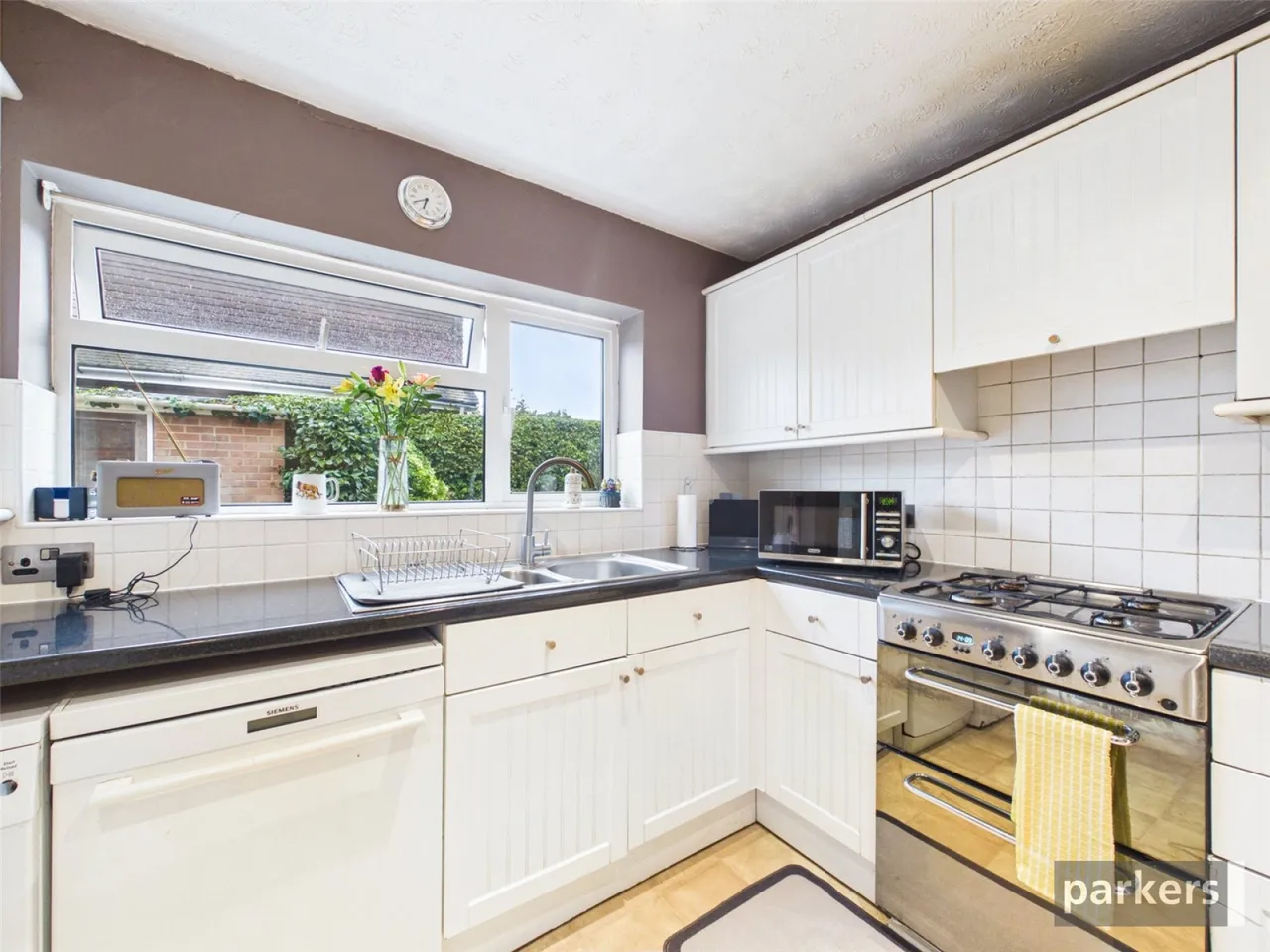 Cornfield Road, Woodley, RG5, photo 3