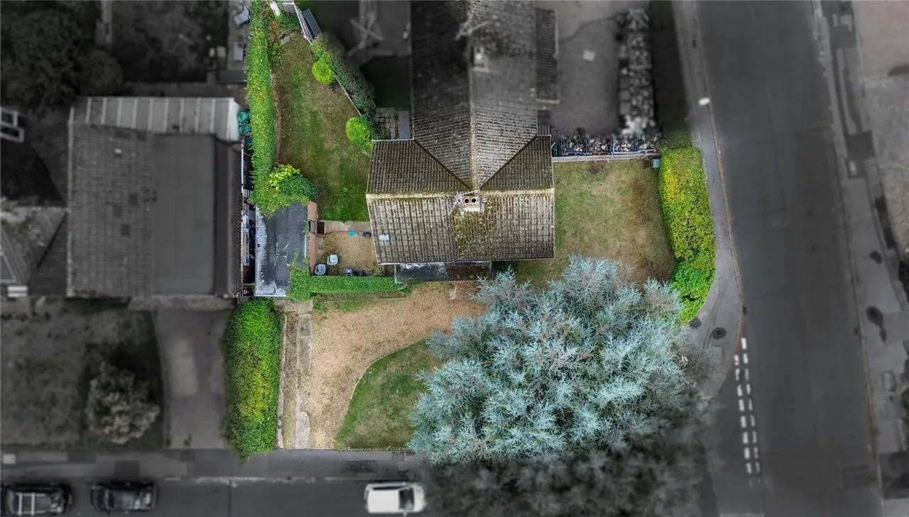 Cornfield Road, Woodley, RG5, photo 17