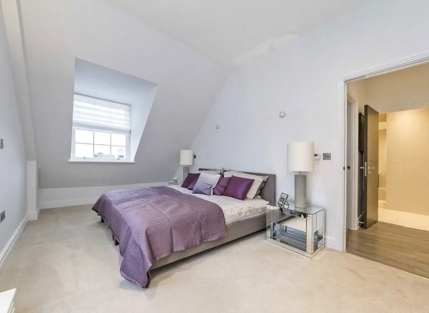 Kew Bridge Road, Chiswick, TW8, photo 5