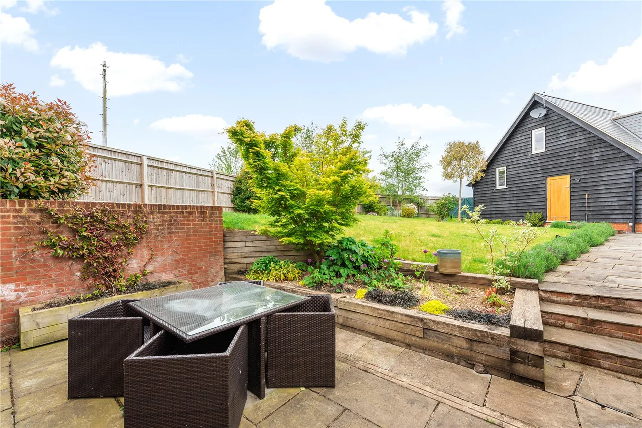 Bedford Road, Ickleford, SG5, photo 32