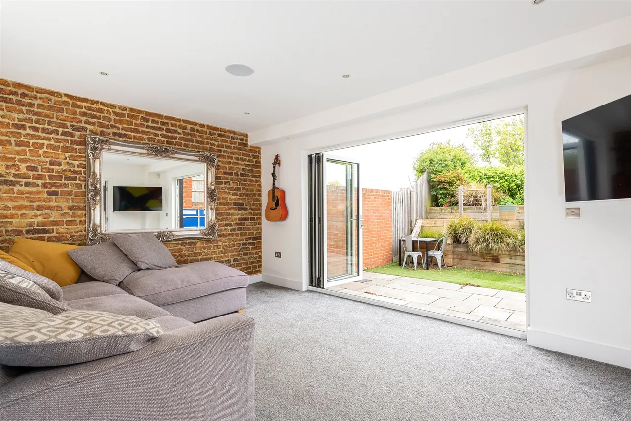 Bedford Road, Ickleford, SG5, photo 11