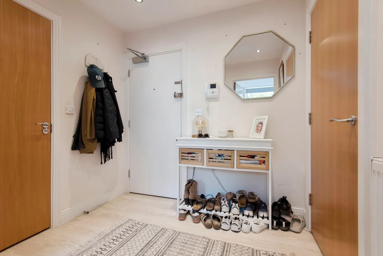 Swingate, Stevenage, Hertfordshire, SG1, photo 9