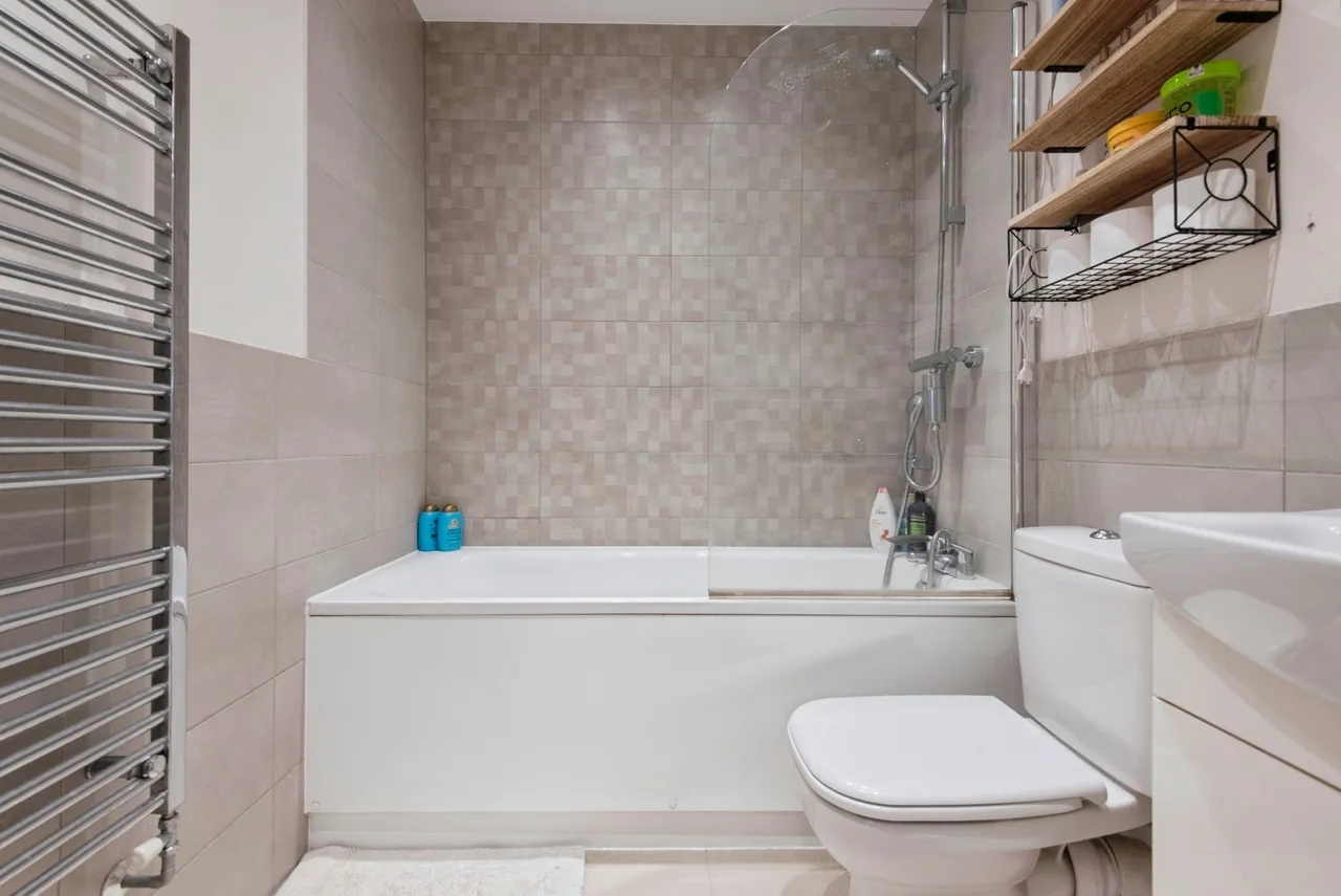 Swingate, Stevenage, Hertfordshire, SG1, photo 8