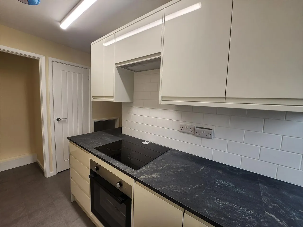 Hams Road, Lydney, GL15, photo 4