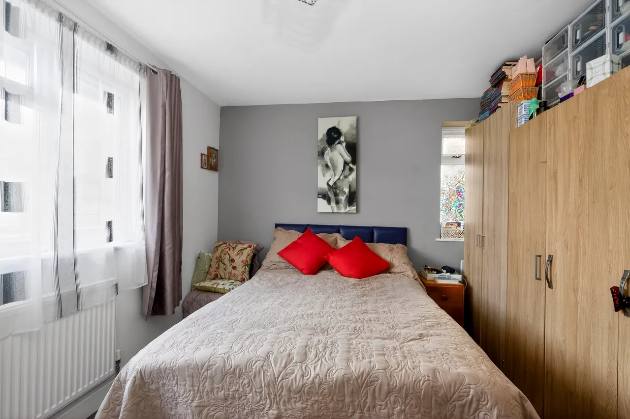 Sussex Road, London, E6, photo 13