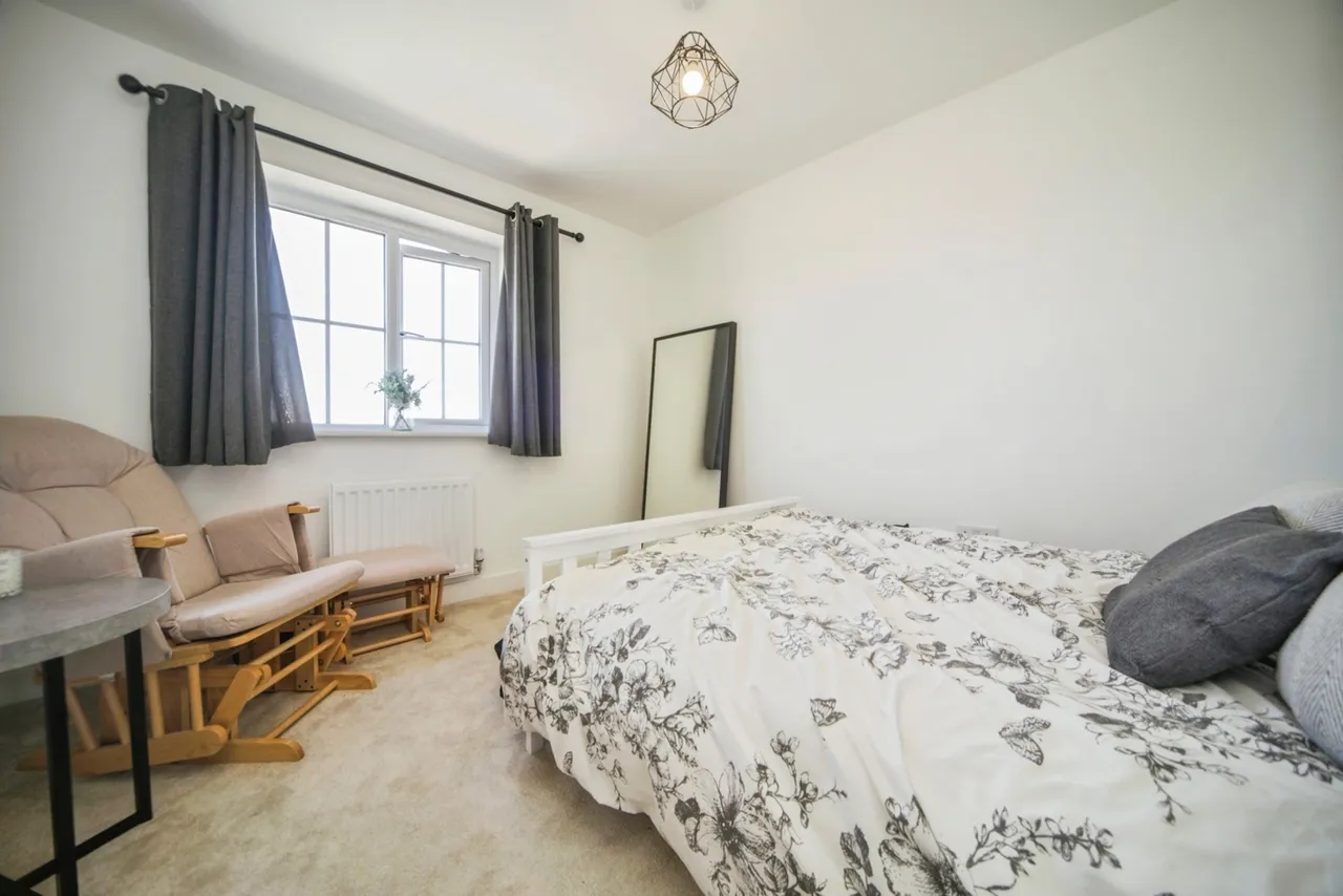 Black Oak Drive, STOWMARKET, Suffolk, IP14, photo 17