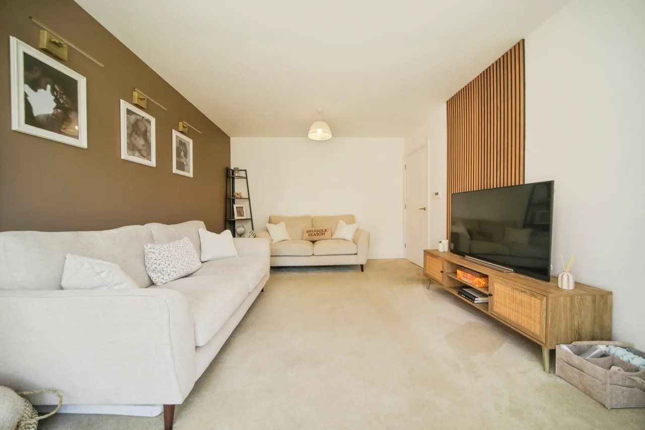 Black Oak Drive, STOWMARKET, Suffolk, IP14, photo 7