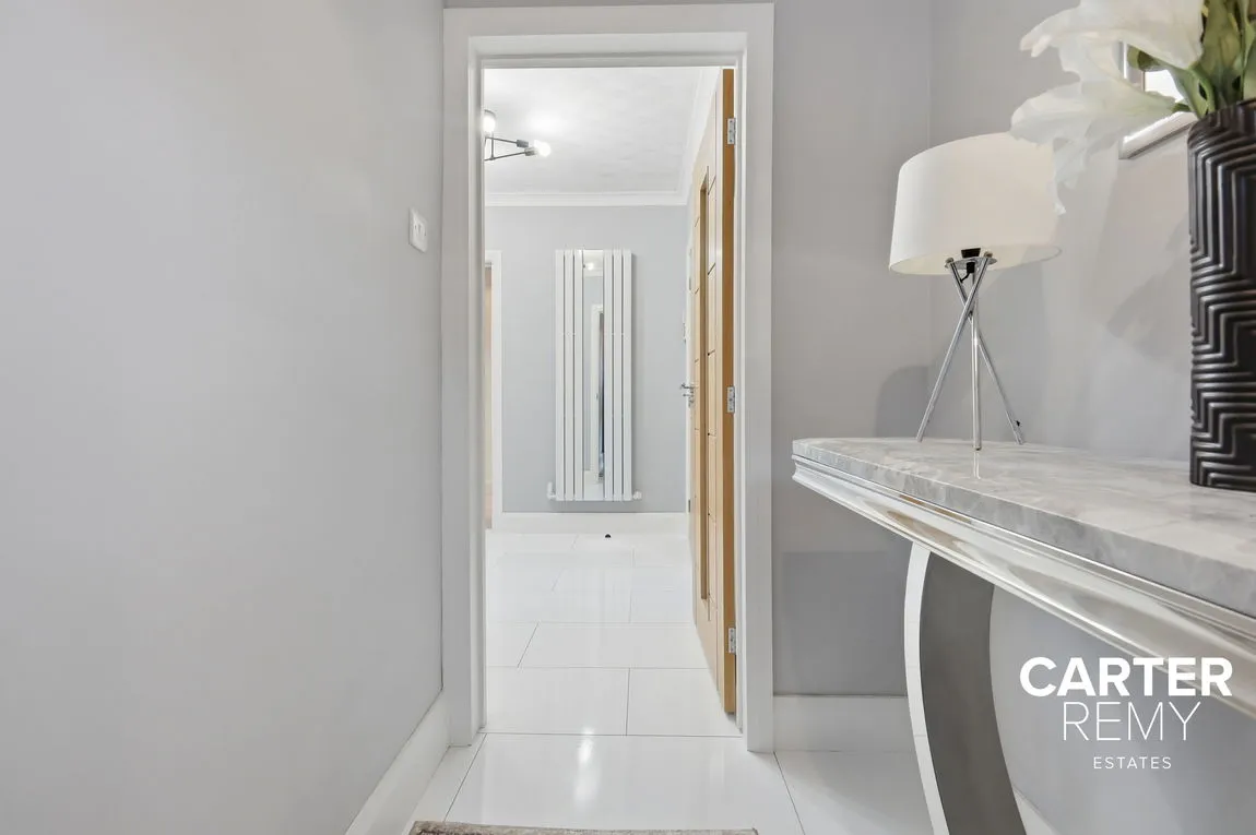 Woodward Close, Grays, RM17 5RP, photo 6
