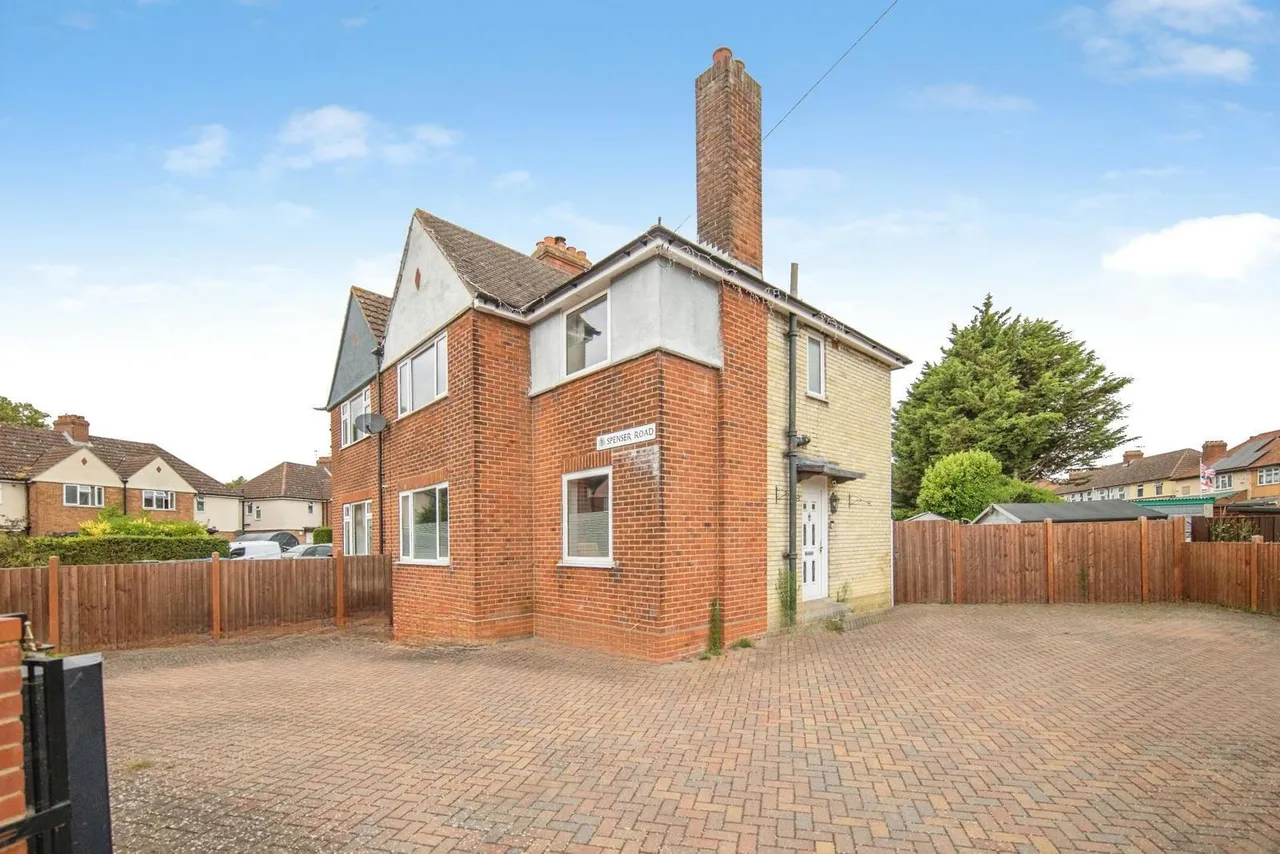 3 bed house for sale — Spenser Road, IPSWICH, Suffolk, IP1