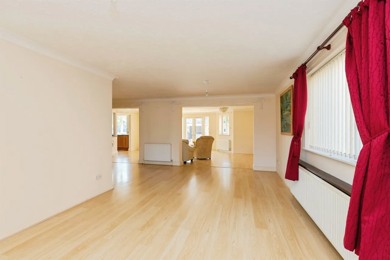 Elwyndene Road, March, PE15, photo 7