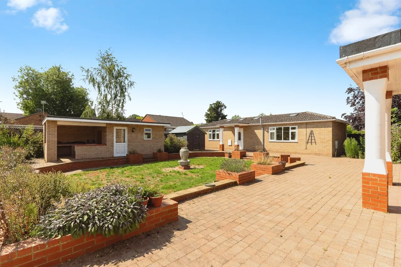 Elwyndene Road, March, PE15, photo 5