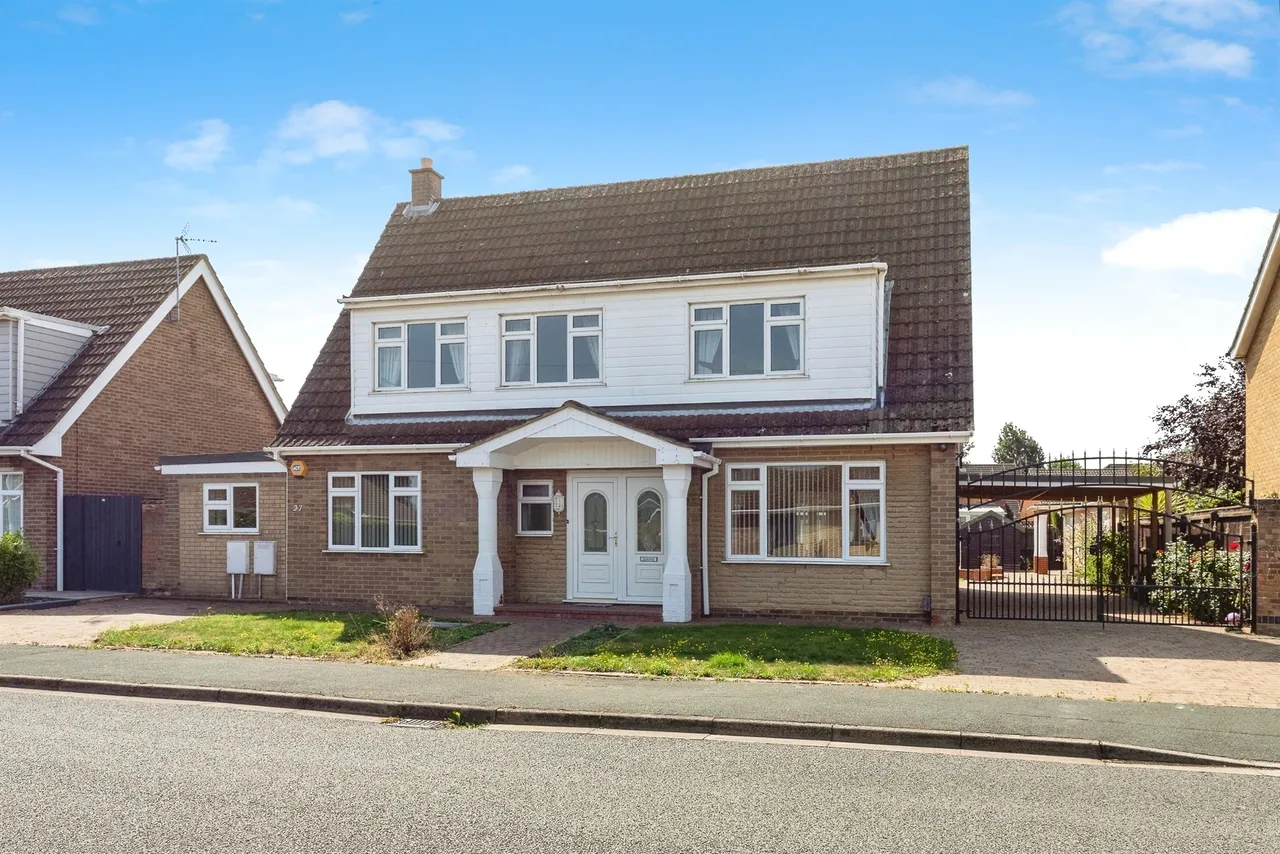 Elwyndene Road, March, PE15, photo 4