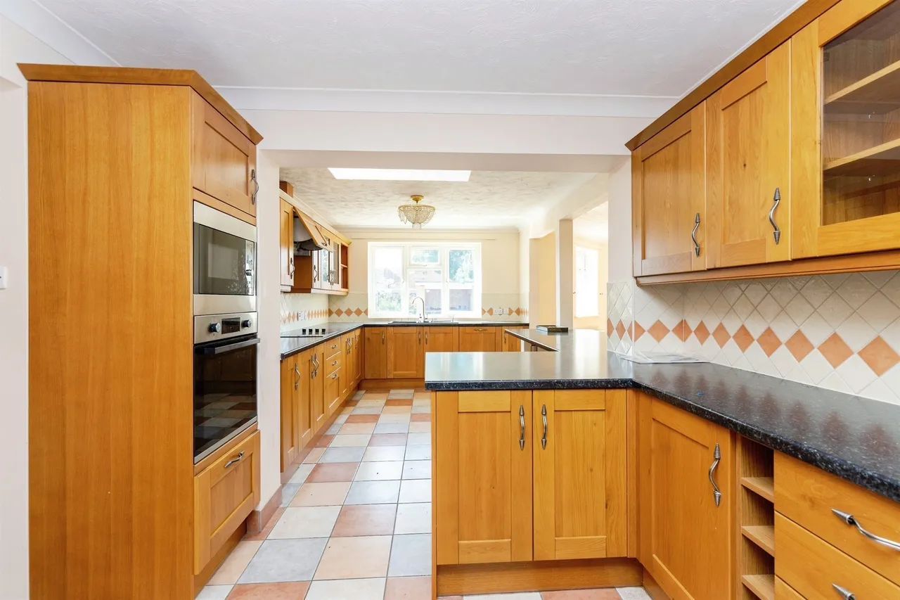 Elwyndene Road, March, PE15, photo 6