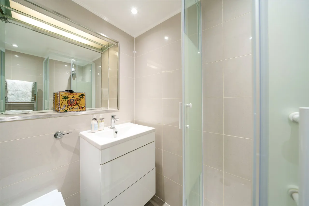 Crown Lodge, 12 Elystan Street, London, SW3, photo 10