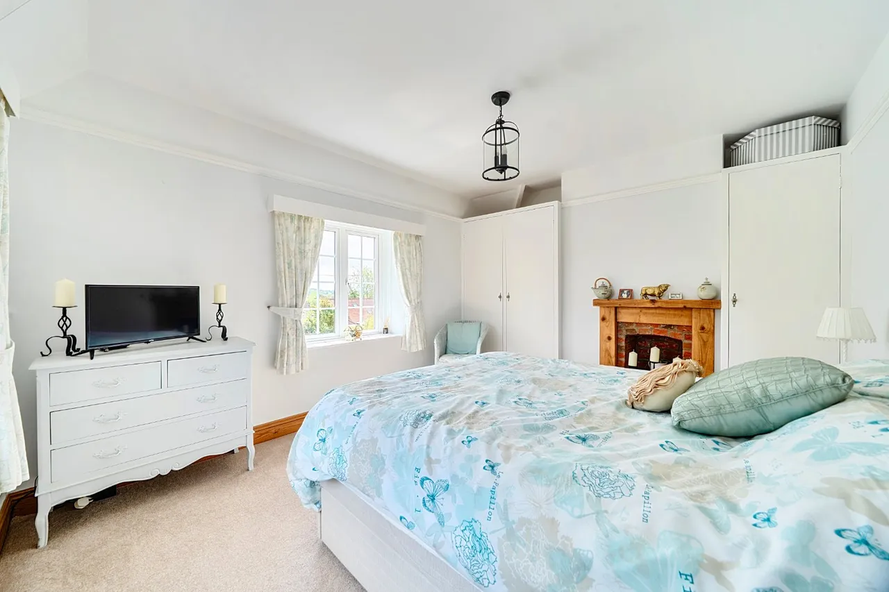 Elm Hill, Motcombe, Shaftesbury, Dorset, SP7 9HR, photo 9